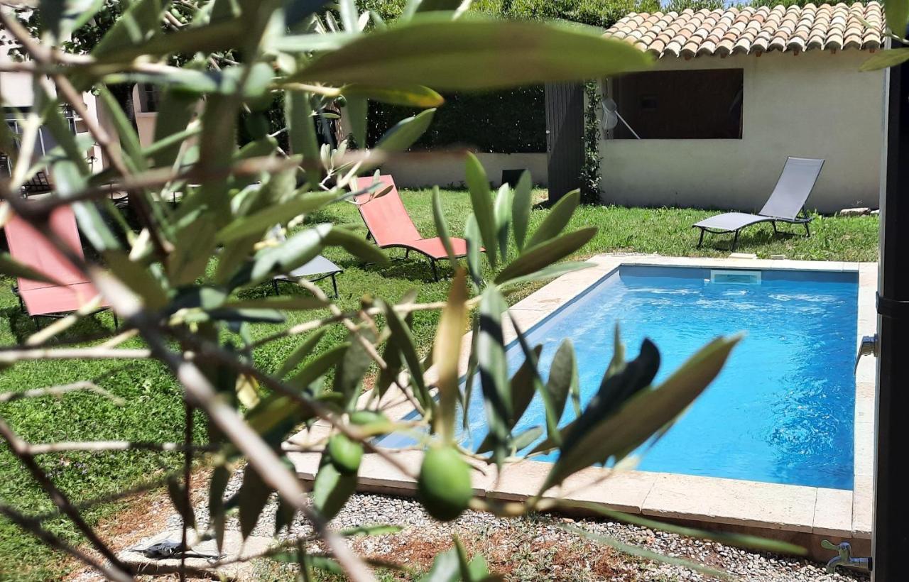 Apartament Ginette Et Marcel Saint-Rémy-de-Provence Zewnętrze zdjęcie